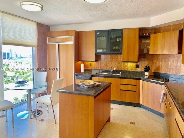 17555 Collins Ave 1503, Sunny Isles Beach, FL 33160