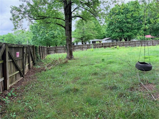 1409 Spring Road, Harrison, AR 72601