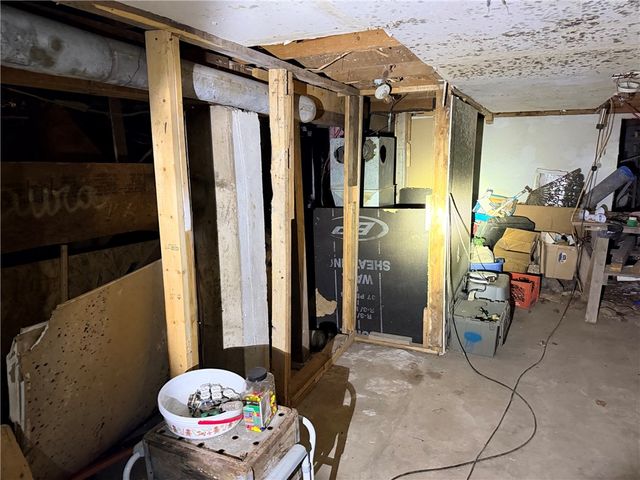 1409 Spring Road, Harrison, AR 72601