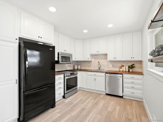 6102 Jellison Way, Arvada, CO 80004