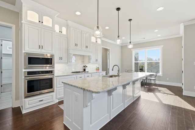 9141 Rapid Water Drive, Sherwood, AR 72120