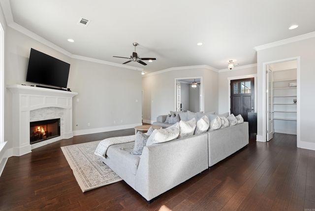 9141 Rapid Water Drive, Sherwood, AR 72120