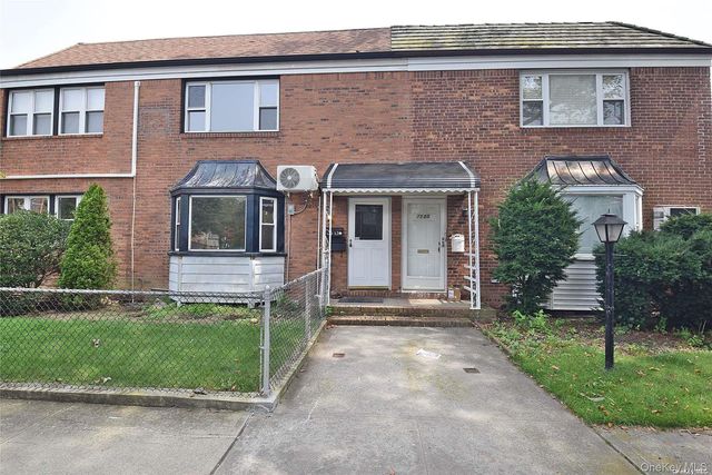 75-03 197th Street 1, Fresh Meadows, NY 11366