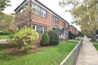 75-03 197th Street 1, Fresh Meadows, NY 11366
