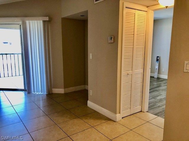 150 SANTA CLARA DR 15, Naples, FL 34104