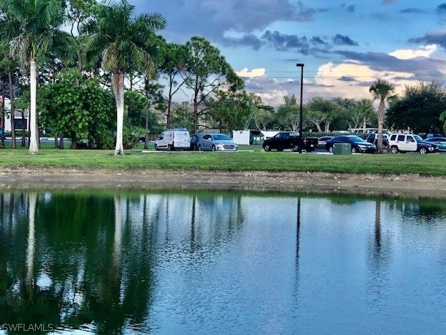 150 SANTA CLARA DR 15, Naples, FL 34104