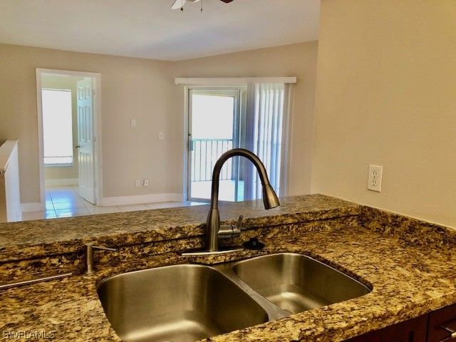 150 SANTA CLARA DR 15, Naples, FL 34104