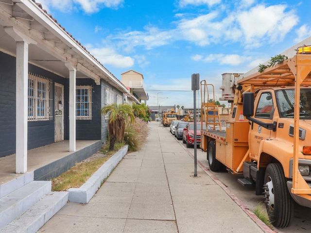 2655 Short Street, Los Angeles, CA 90023