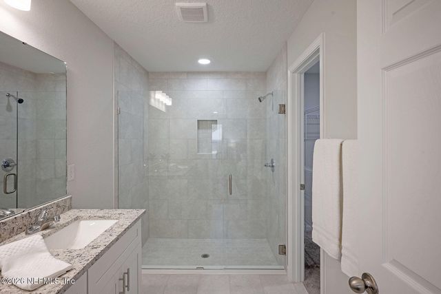 11183 BRIDGES Road, Jacksonville, FL 32218