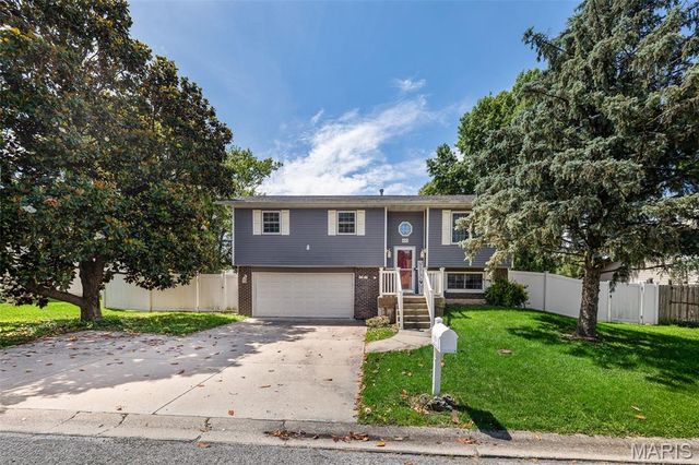 430 Reid Avenue, Troy, IL 62294