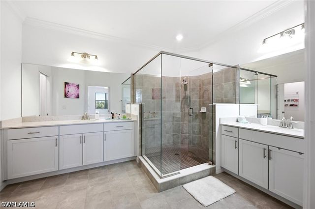 2352 Anguilla DR 201, Naples, FL 34120