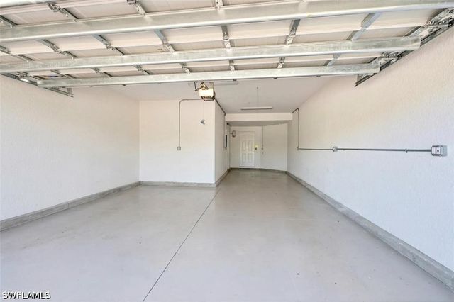 2352 Anguilla DR 201, Naples, FL 34120
