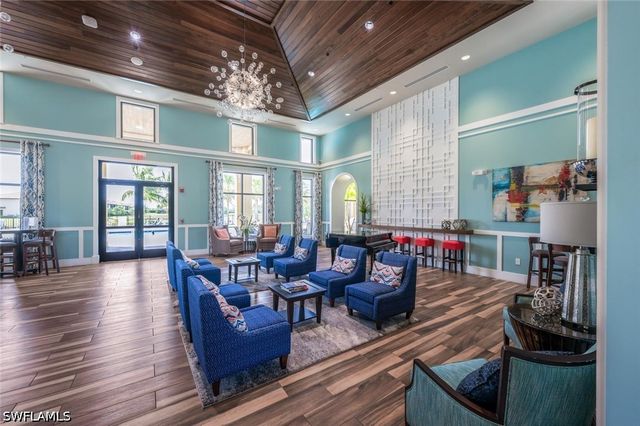 2352 Anguilla DR 201, Naples, FL 34120