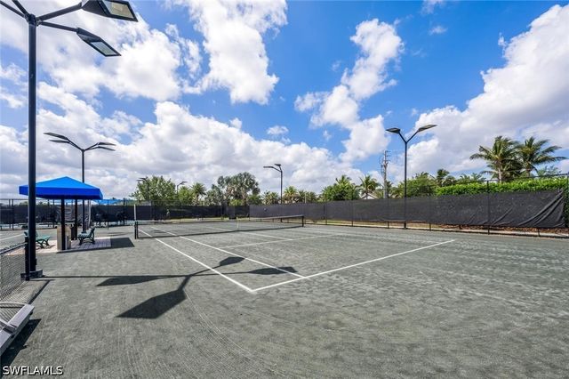 2352 Anguilla DR 201, Naples, FL 34120