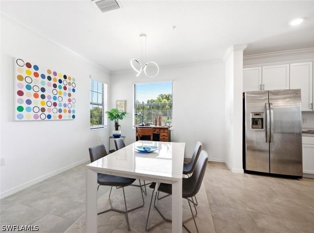 2352 Anguilla DR 201, Naples, FL 34120