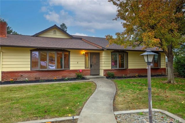 1236 Glenwood Avenue, Chico, CA 95926