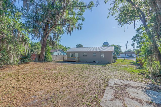 414 N BOSTON AVENUE, Deland, FL 32724