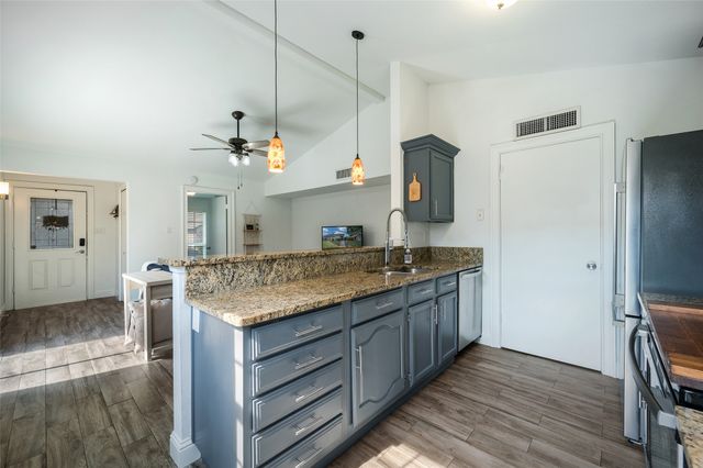 4410 Chapman Street, The Colony, TX 75056