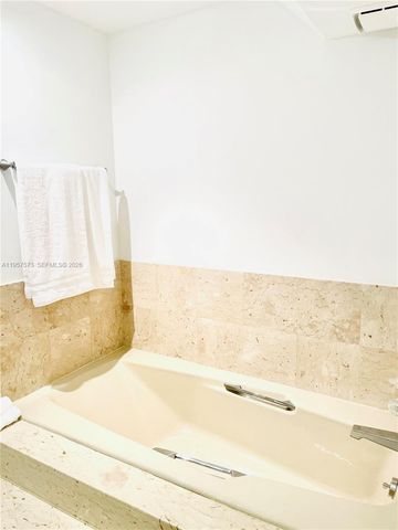 151 SE 15th Rd 2503, Miami, FL 33129