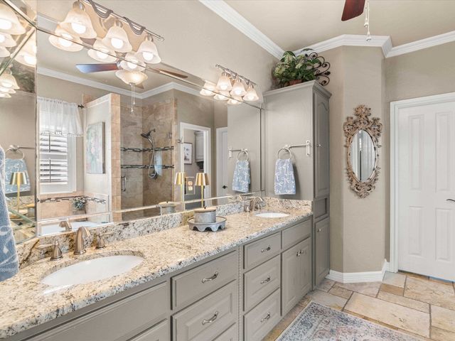 105 Canvasback CT, Gilmer, TX 75645