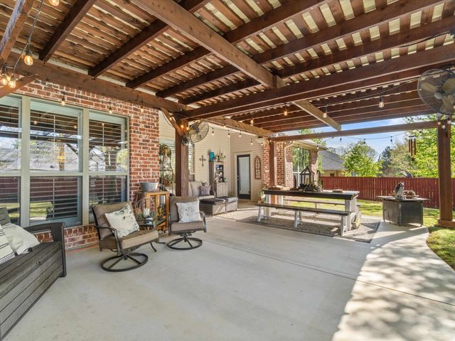 105 Canvasback CT, Gilmer, TX 75645