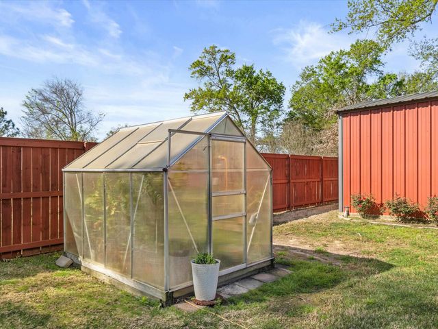 105 Canvasback CT, Gilmer, TX 75645