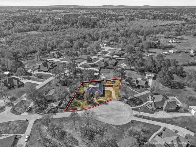 105 Canvasback CT, Gilmer, TX 75645