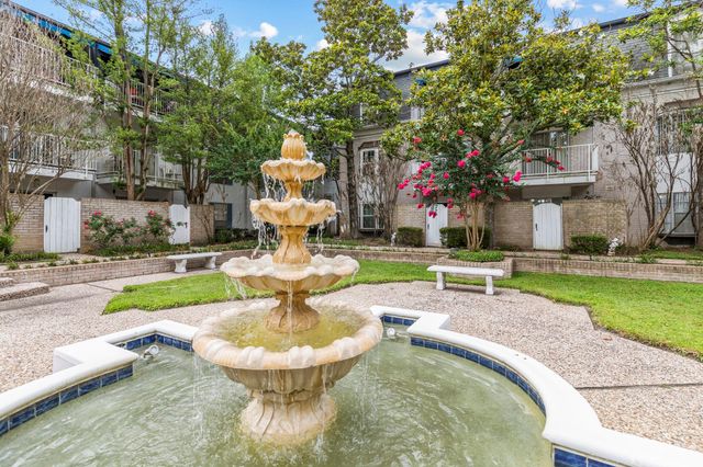 2601 Bellefontaine Street C104, Houston, TX 77025