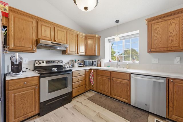 1141 S Longford, Wichita, KS 67207