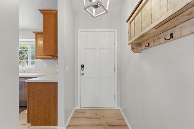1141 S Longford, Wichita, KS 67207