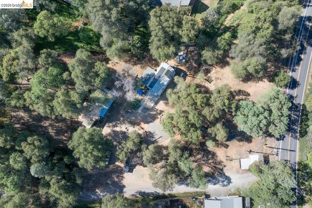 11741 Campo Seco Rd, Sonora, CA 95370