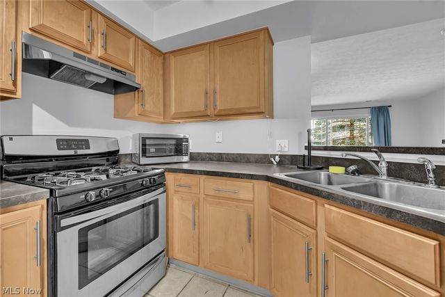 15496 Shaleside Court, Middleburg Heights, OH 44130