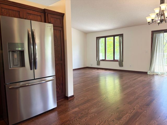 7910 166th Street W, Lakeville, MN 55044