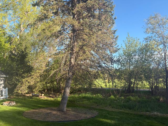 7910 166th Street W, Lakeville, MN 55044