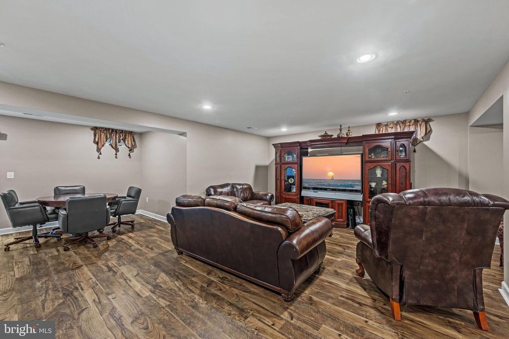 Image 34 of property listing at 2415 ANDERSON HILL ST, Marriottsville, MD 21104