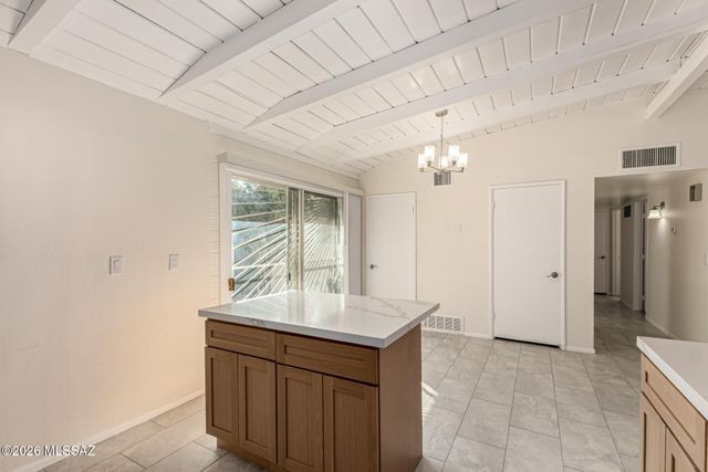 5466 E 6th Street, Tucson, AZ 85711