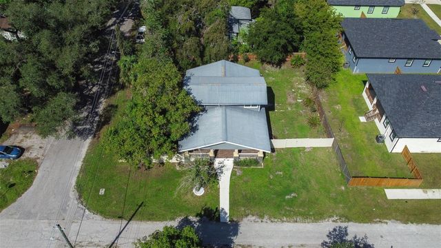 2000 N 32ND STREET, Tampa, FL 33605