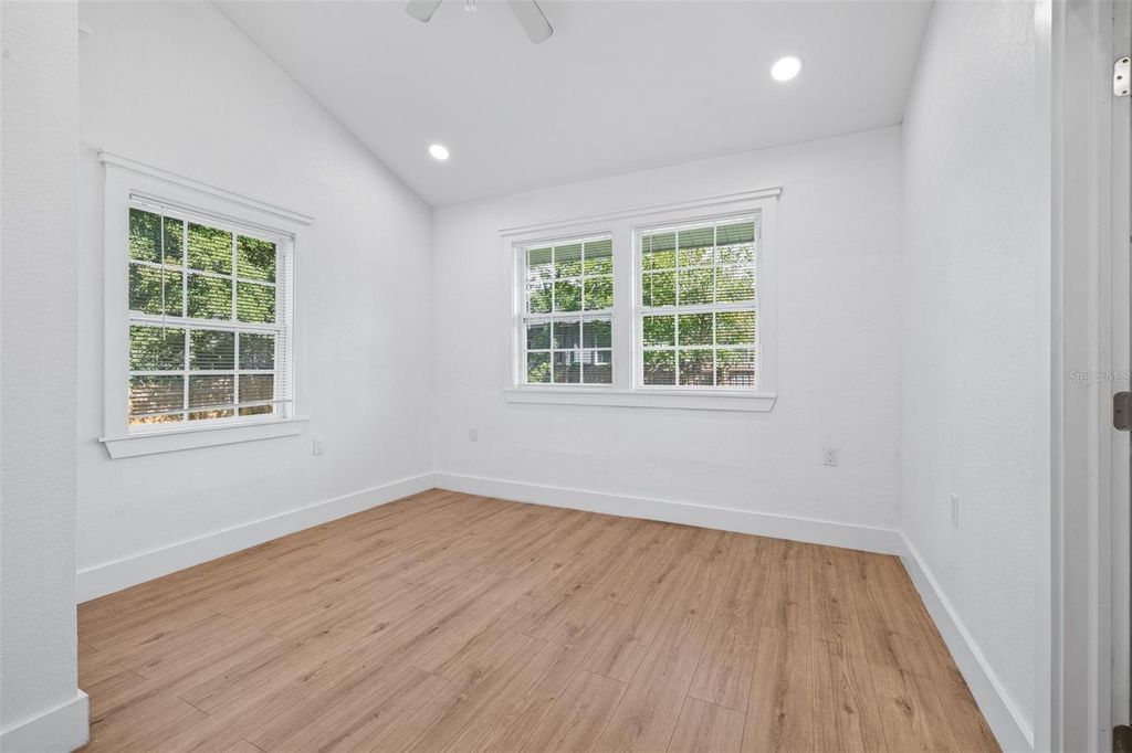 Image 19 of property listing at 2000 N 32ND STREET, Tampa, FL 33605