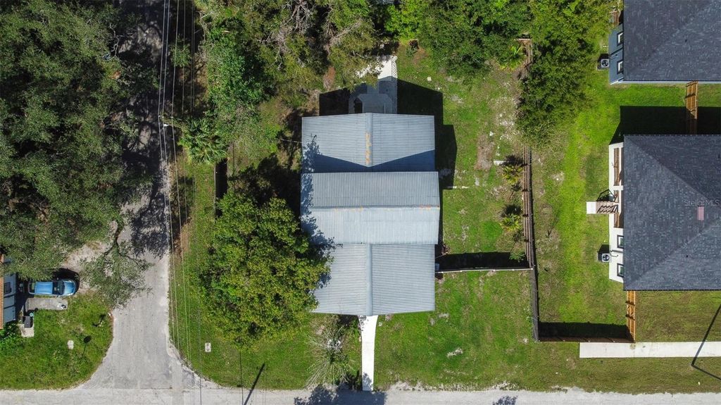 Image 47 of property listing at 2000 N 32ND STREET, Tampa, FL 33605