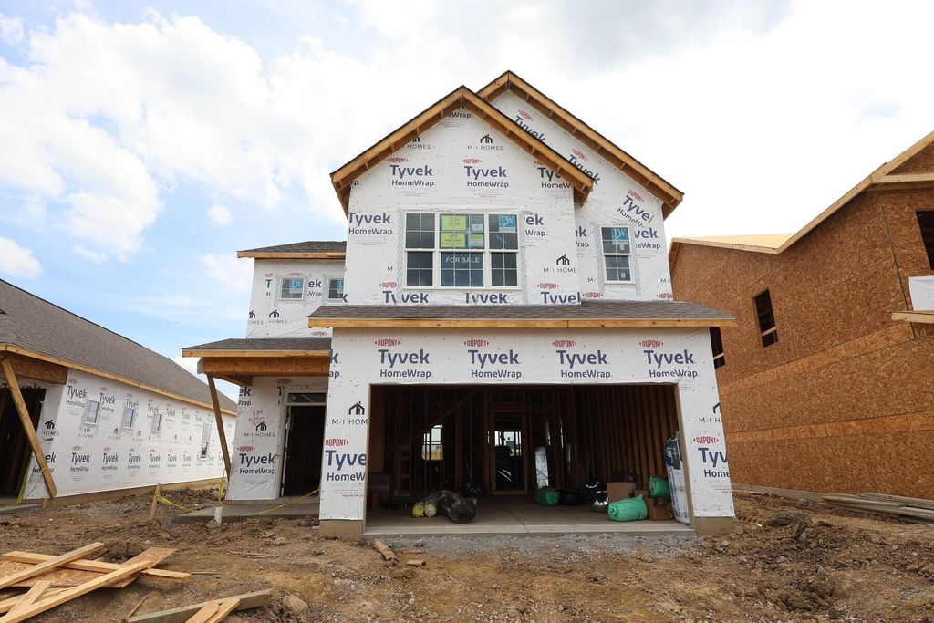 1134 Brittany Drive, Delaware, OH 43015