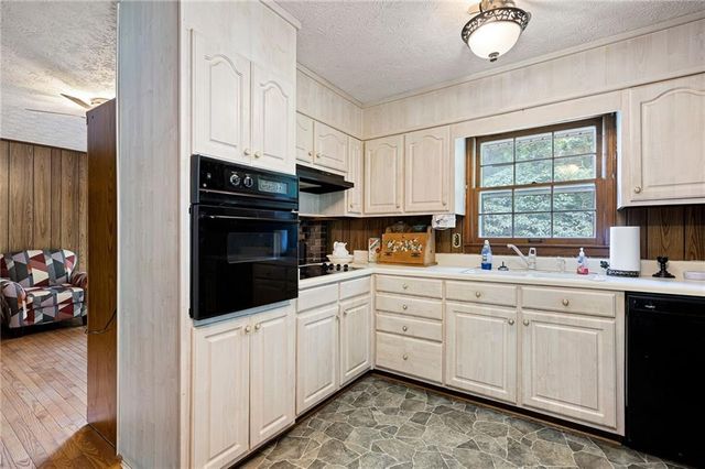 2458 Hiram Sudie Road, Hiram, GA 30141