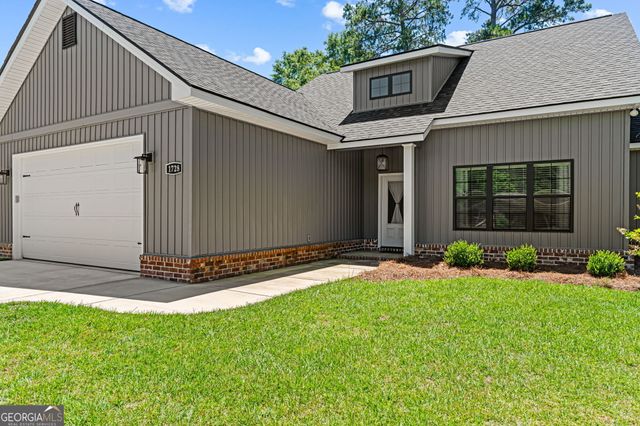 1728 Greenwood Circle, Perry, GA 31069