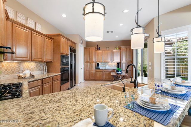 13019 W REDBIRD Road, Peoria, AZ 85383