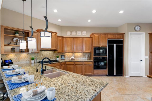 13019 W REDBIRD Road, Peoria, AZ 85383