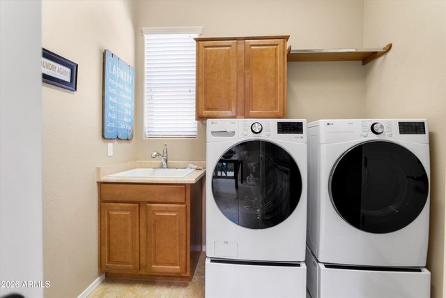 13019 W REDBIRD Road, Peoria, AZ 85383