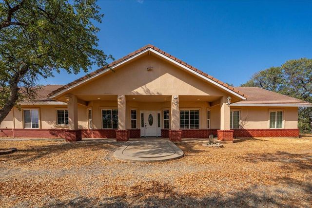 19600 Sunshine Drive, Red Bluff, CA 96080