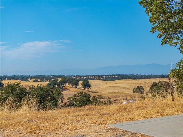 19600 Sunshine Drive, Red Bluff, CA 96080