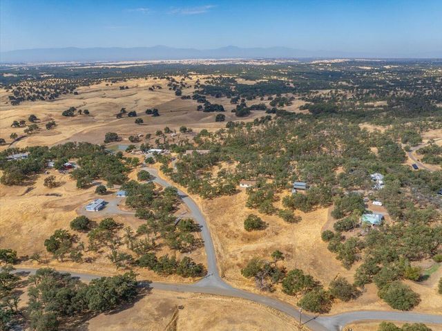 19600 Sunshine Drive, Red Bluff, CA 96080
