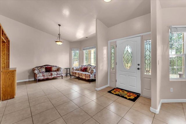 19600 Sunshine Drive, Red Bluff, CA 96080