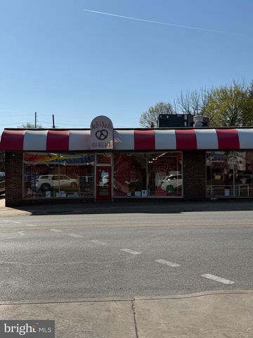 412 PUSEY AVE, Collingdale, PA 19023